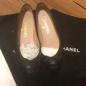 Chanel flat